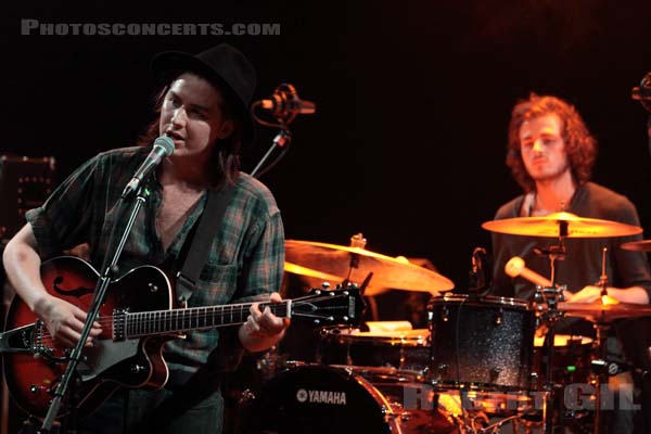 JAMIE N COMMONS - 2011-11-03 - PARIS - La Cigale - 